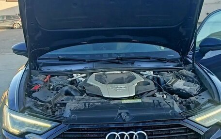 Audi A6, 2018 год, 2 800 000 рублей, 2 фотография