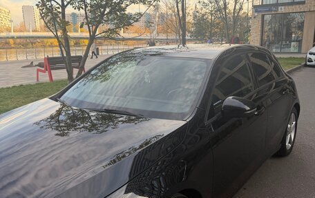Mercedes-Benz A-Класс, 2019 год, 1 900 000 рублей, 7 фотография