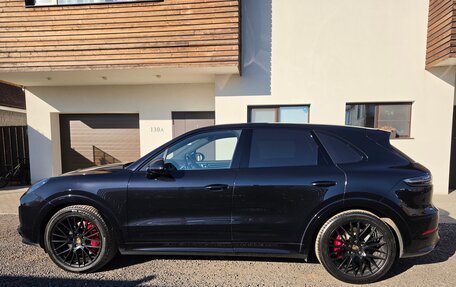 Porsche Cayenne III, 2021 год, 12 490 000 рублей, 8 фотография