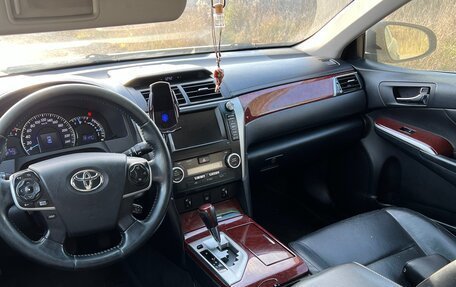 Toyota Camry, 2012 год, 1 230 000 рублей, 8 фотография