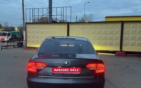 Skoda Superb III рестайлинг, 2014 год, 1 700 000 рублей, 10 фотография