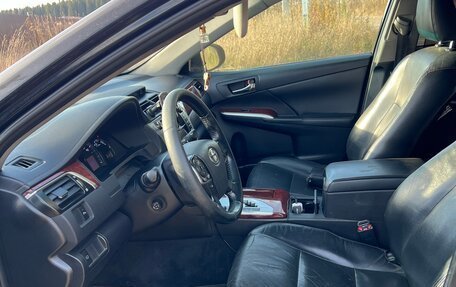 Toyota Camry, 2012 год, 1 230 000 рублей, 10 фотография