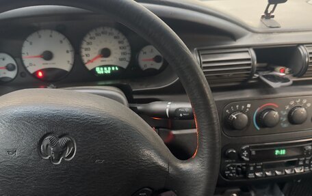 Dodge Stratus II, 2003 год, 170 000 рублей, 4 фотография