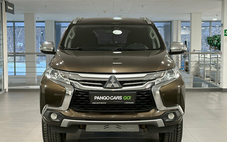 Mitsubishi Pajero Sport III рестайлинг, 2018 год, 2 976 000 рублей, 5 фотография