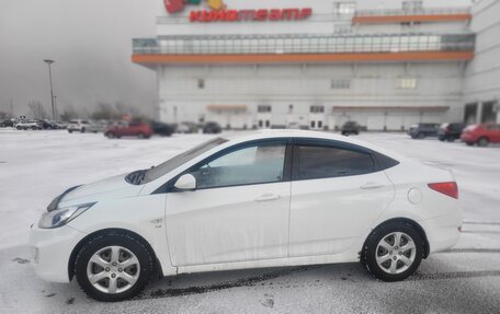 Hyundai Solaris II рестайлинг, 2012 год, 850 000 рублей, 3 фотография