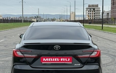 Toyota Camry, 2024 год, 3 600 000 рублей, 5 фотография
