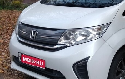 Honda Stepwgn IV рестайлинг, 2019 год, 2 100 000 рублей, 1 фотография