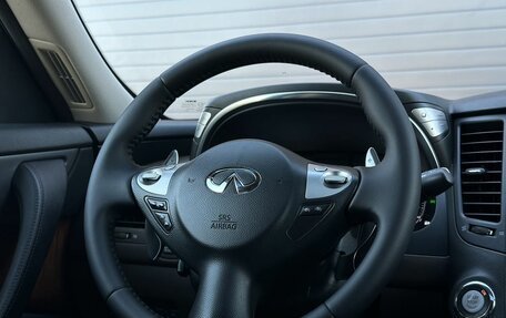 Infiniti FX II, 2012 год, 1 849 000 рублей, 14 фотография