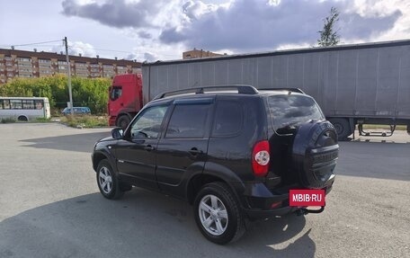 Chevrolet Niva I рестайлинг, 2015 год, 600 000 рублей, 8 фотография