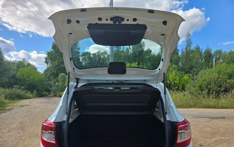 Renault Sandero II рестайлинг, 2019 год, 899 000 рублей, 19 фотография
