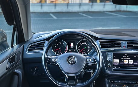 Volkswagen Tiguan II, 2017 год, 1 799 000 рублей, 18 фотография