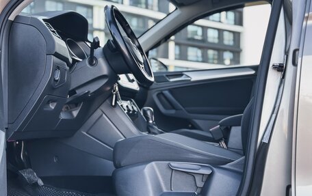 Volkswagen Tiguan II, 2017 год, 1 799 000 рублей, 20 фотография