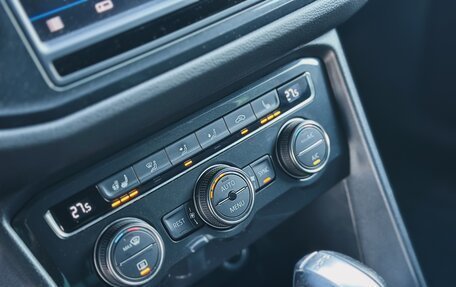 Volkswagen Tiguan II, 2017 год, 1 799 000 рублей, 21 фотография