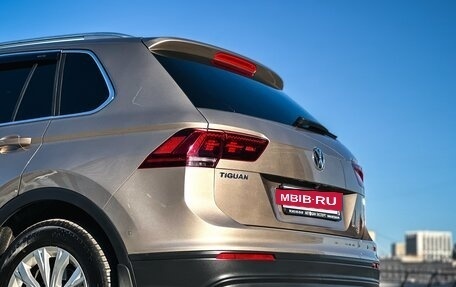 Volkswagen Tiguan II, 2017 год, 1 799 000 рублей, 15 фотография