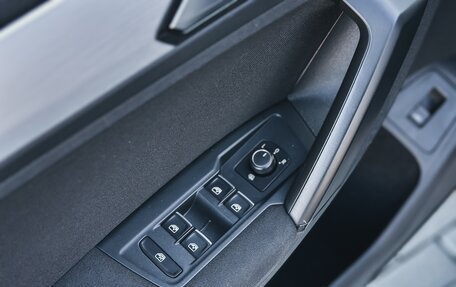 Volkswagen Tiguan II, 2017 год, 1 799 000 рублей, 26 фотография