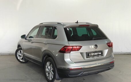 Volkswagen Tiguan II, 2021 год, 2 450 000 рублей, 6 фотография