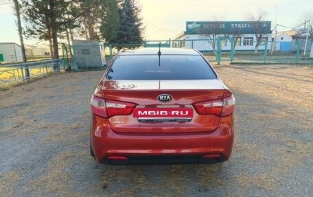 KIA Rio III рестайлинг, 2013 год, 650 000 рублей, 10 фотография