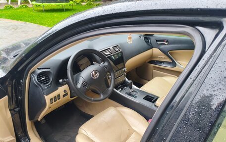 Lexus IS II рестайлинг 2, 2006 год, 1 200 000 рублей, 12 фотография