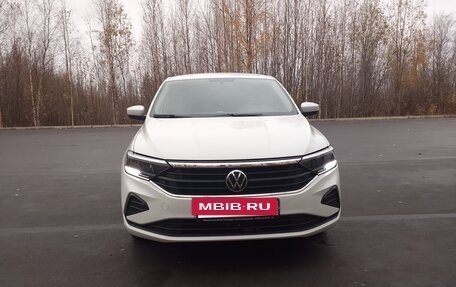 Volkswagen Polo VI (EU Market), 2021 год, 1 650 000 рублей, 2 фотография