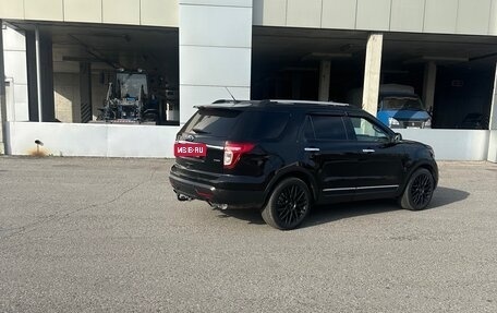 Ford Explorer V рестайлинг, 2012 год, 1 590 000 рублей, 6 фотография