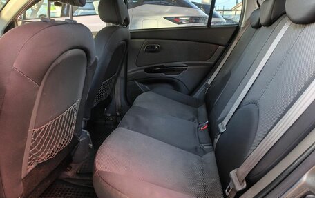 KIA Rio II, 2010 год, 369 000 рублей, 7 фотография