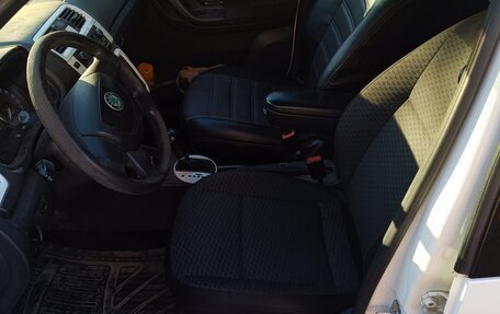 Skoda Roomster, 2012 год, 750 000 рублей, 6 фотография