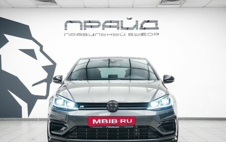 Volkswagen Golf R VII, 2019 год, 3 550 000 рублей, 2 фотография