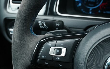 Volkswagen Golf R VII, 2019 год, 3 550 000 рублей, 21 фотография