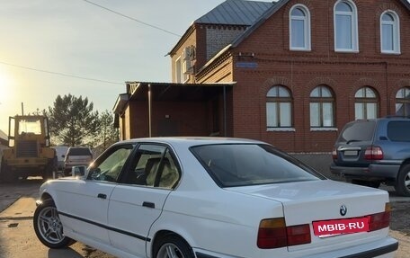 BMW 5 серия, 1989 год, 465 000 рублей, 3 фотография