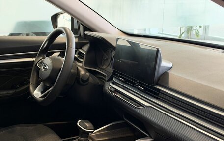 Geely Emgrand, 2024 год, 1 667 000 рублей, 8 фотография