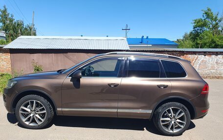 Volkswagen Touareg III, 2014 год, 2 490 000 рублей, 2 фотография