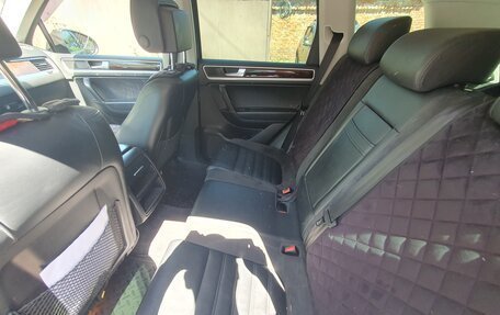 Volkswagen Touareg III, 2014 год, 2 490 000 рублей, 7 фотография