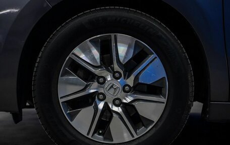 Honda Stepwgn IV рестайлинг, 2017 год, 1 800 000 рублей, 11 фотография