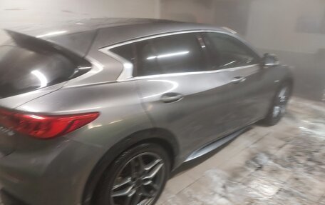 Infiniti Q30, 2018 год, 2 350 000 рублей, 11 фотография