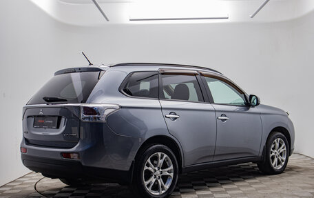 Mitsubishi Outlander III рестайлинг 3, 2012 год, 1 395 000 рублей, 5 фотография