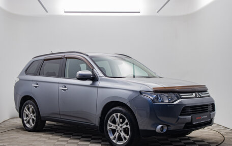 Mitsubishi Outlander III рестайлинг 3, 2012 год, 1 395 000 рублей, 7 фотография