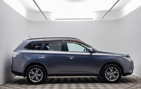 Mitsubishi Outlander III рестайлинг 3, 2012 год, 1 395 000 рублей, 6 фотография