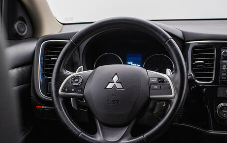 Mitsubishi Outlander III рестайлинг 3, 2012 год, 1 395 000 рублей, 15 фотография