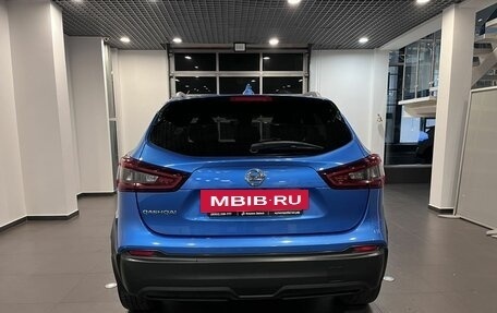 Nissan Qashqai, 2020 год, 2 300 000 рублей, 4 фотография