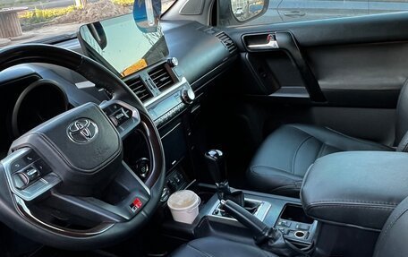 Toyota Land Cruiser Prado 150 рестайлинг, 2012 год, 2 500 000 рублей, 3 фотография