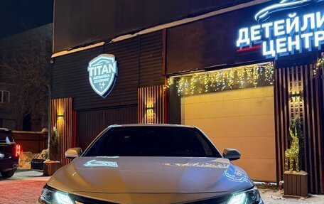 Toyota Camry, 2021 год, 3 770 000 рублей, 2 фотография