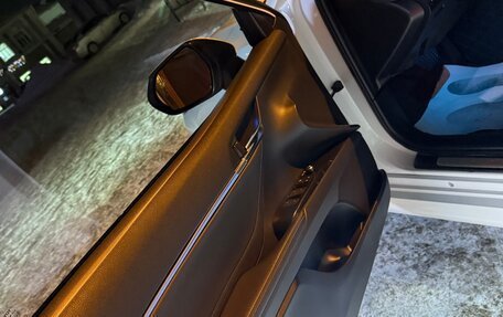 Toyota Camry, 2021 год, 3 770 000 рублей, 18 фотография
