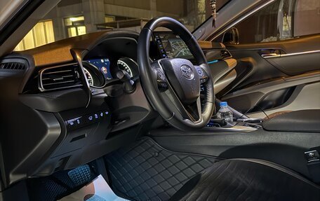 Toyota Camry, 2021 год, 3 770 000 рублей, 19 фотография