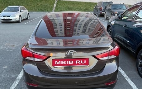 Hyundai Elantra VI, 2014 год, 900 000 рублей, 2 фотография