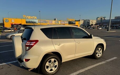 Toyota RAV4, 2011 год, 1 400 000 рублей, 3 фотография