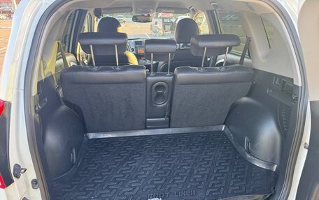 Toyota RAV4, 2011 год, 1 400 000 рублей, 19 фотография