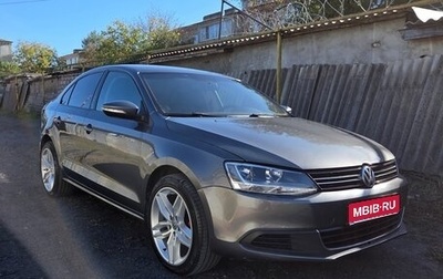 Volkswagen Jetta VII, 2013 год, 860 000 рублей, 1 фотография