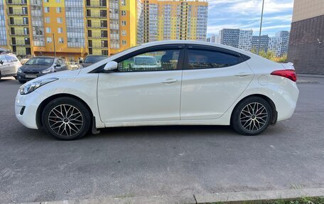 Hyundai Elantra VI, 2013 год, 600 000 рублей, 2 фотография