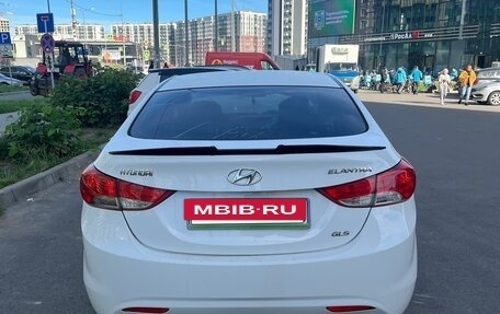 Hyundai Elantra VI, 2013 год, 600 000 рублей, 3 фотография