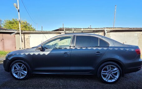 Volkswagen Jetta VII, 2013 год, 860 000 рублей, 6 фотография